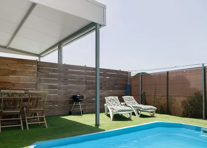 Casita Dana منزل ريفي *